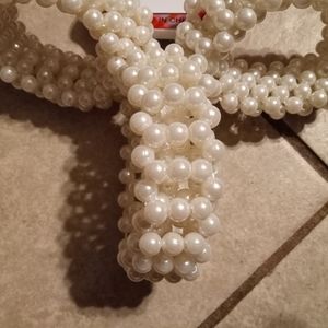 Pearsl Hair accessories